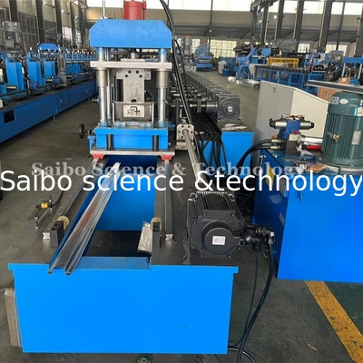 Automatically 90 Degree Hat Roll Forming Machine With Servo Feeding And Punching
